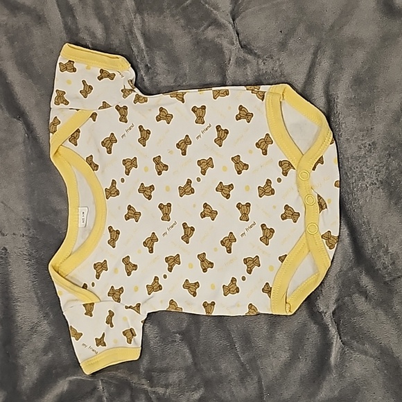 F 3 premie onesies green yellow tan - Picture 5 of 8